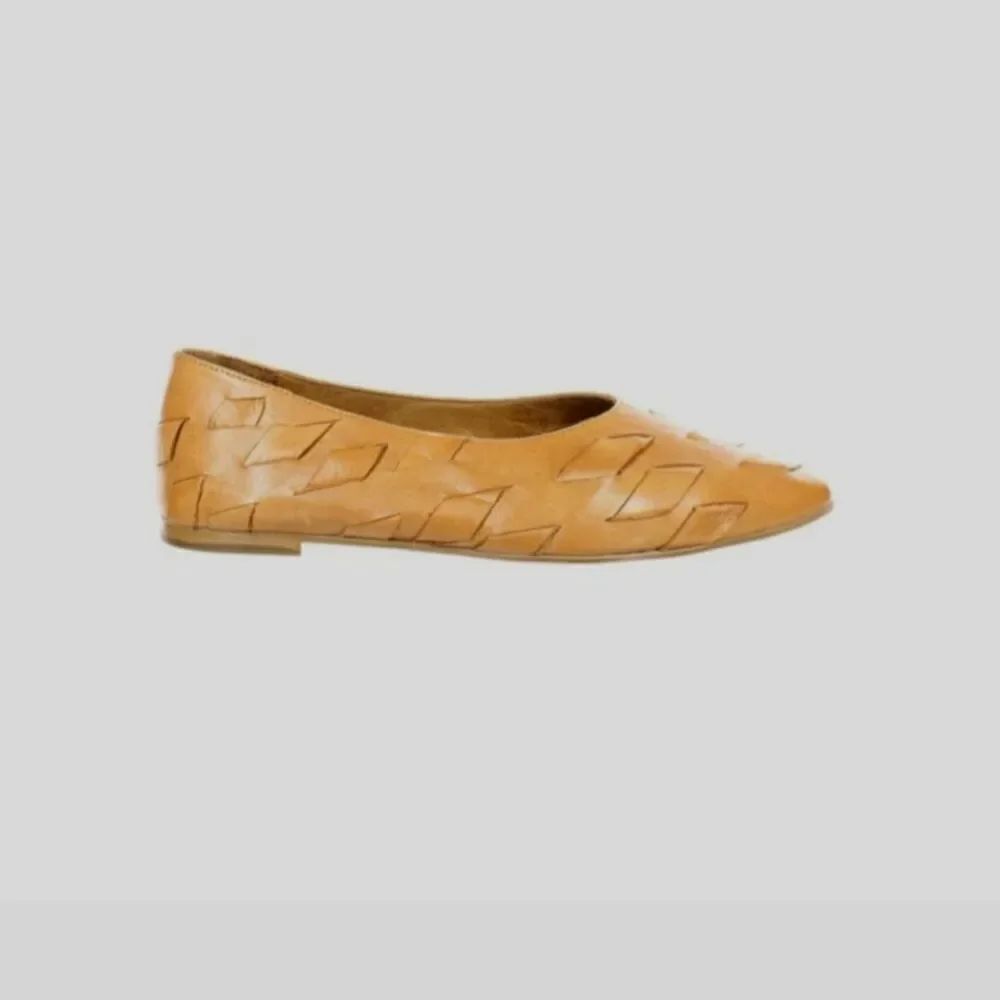 Miz Mooz Womens Veer Brown Casual Flats EUR 36
